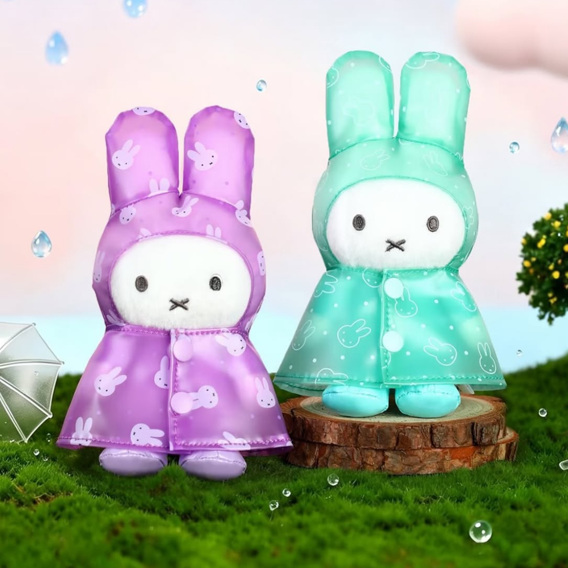VIPO x Miffy Raincoat Keychain Blind Box (PRE-ORDER)