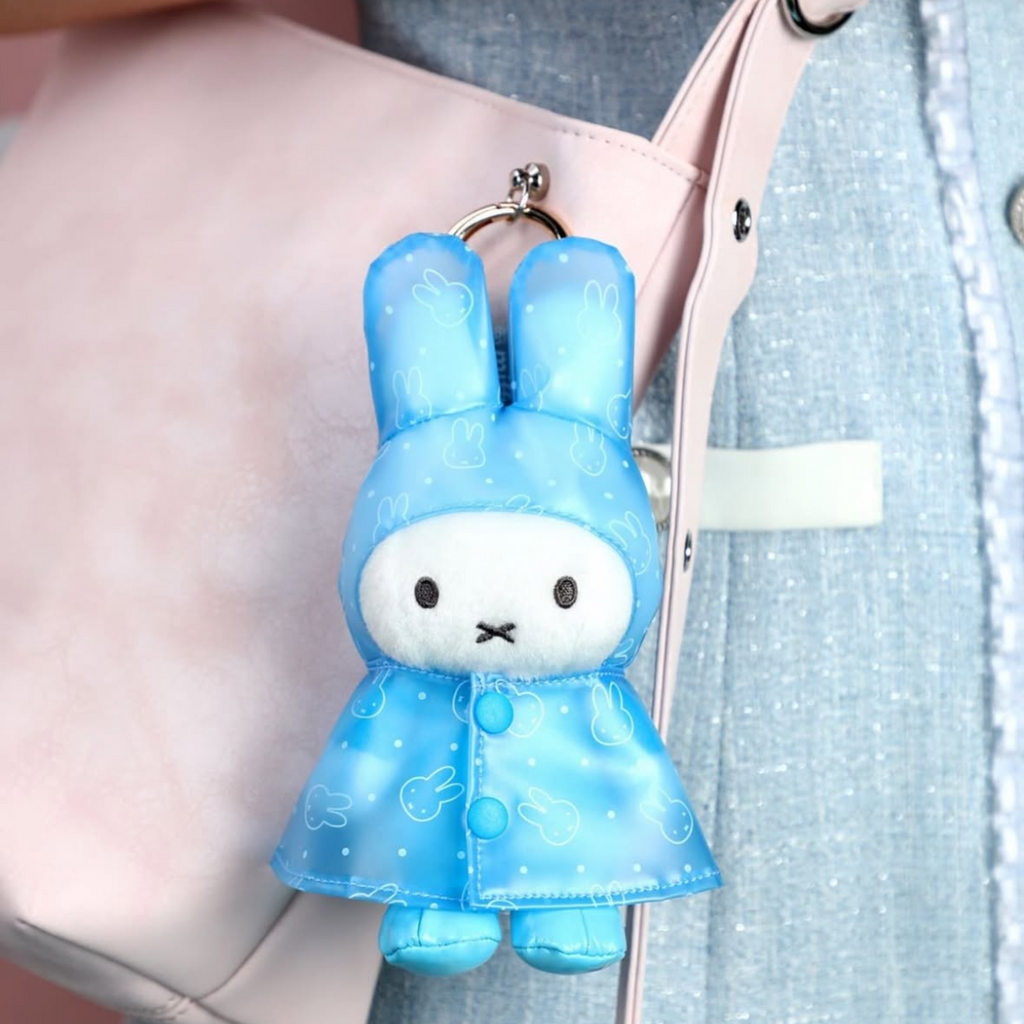 VIPO x Miffy Raincoat Keychain Blind Box (PRE-ORDER)