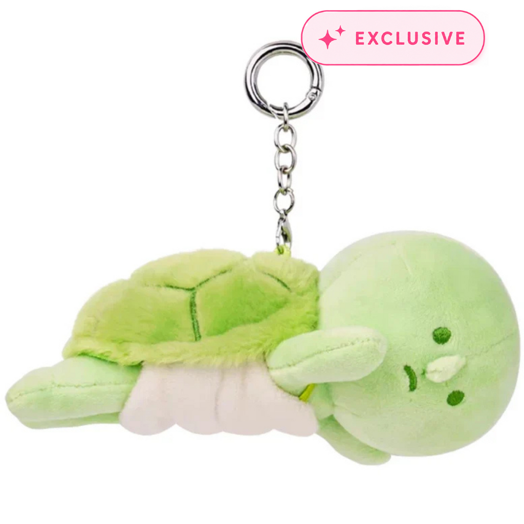 Smiski Turtle Plush Keychain (Asia Exclusive)